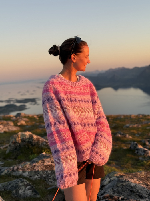 Hanami Pullover by Ingrid Raadim x HOY IR 02-06C