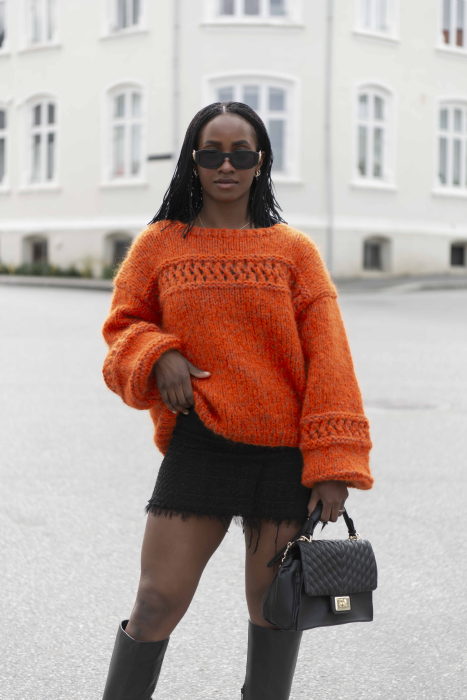 Orange Pullover