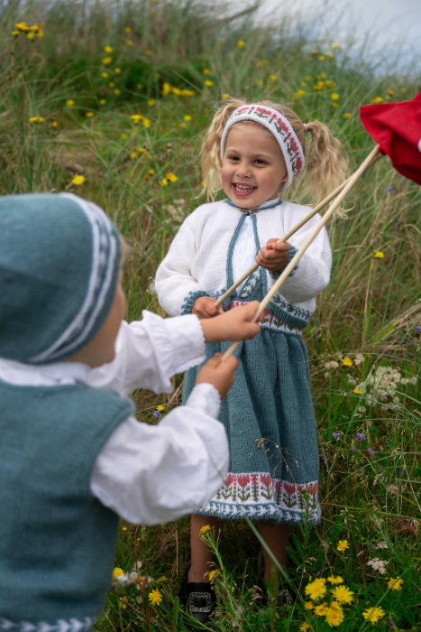 Stas Festtracht - Kleid, Bolero & Stirnband