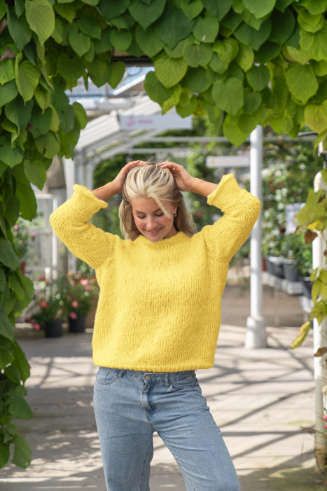 Albania Pullover Gelb