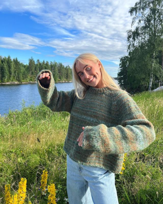 Øyunn Raglangenser by Øyunn Krogh/House of Yarn (Olivengrønn Melert) 