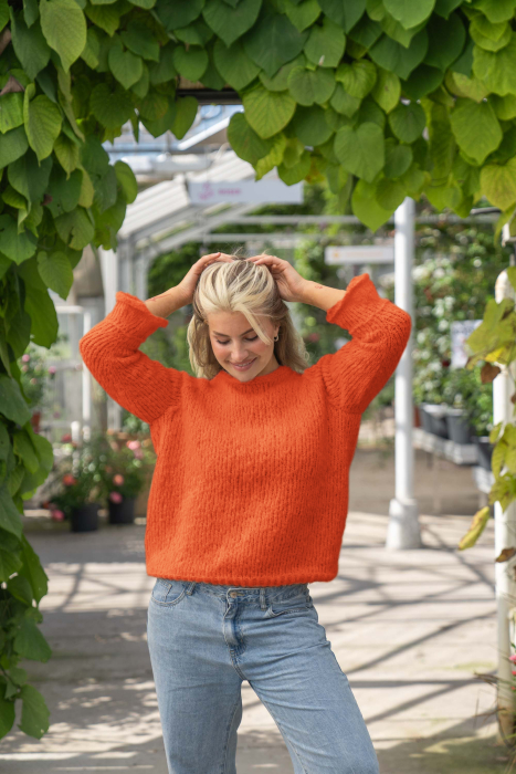 Albania Pullover Orange