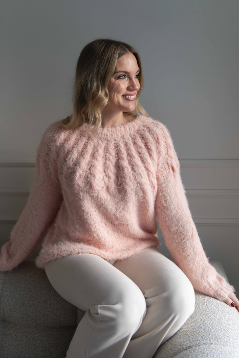 Jamie Pullover (Fluffy)