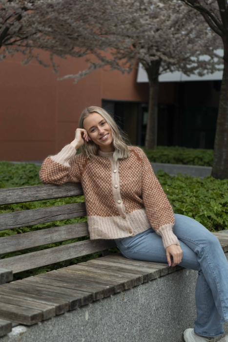 GRATIS OPSKRIFT - Jemma Cardigan av SD