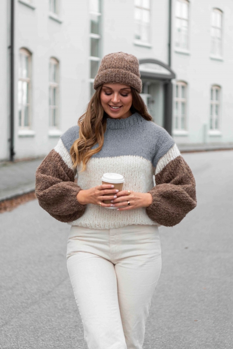 HR-01-09 Morgenkaffe Genser