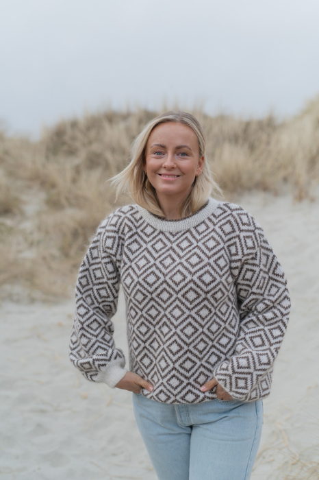 Nola Pullover