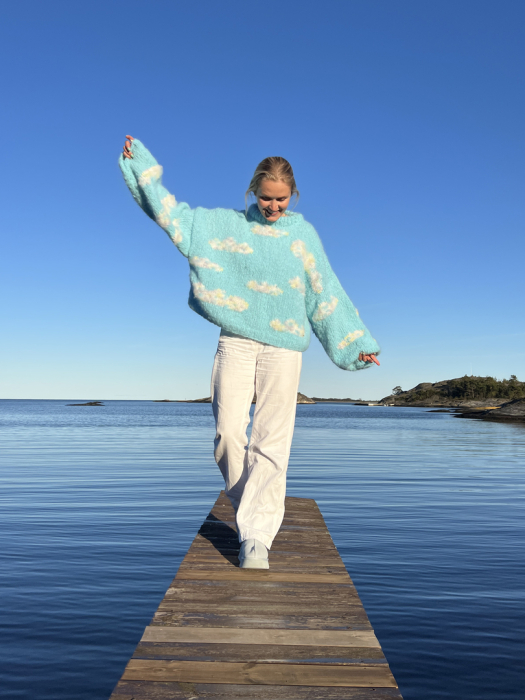 Skyhigh Pullover IR 01-04B By Ingrid Raadim X HOY