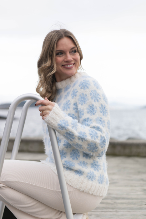 Frost Pullover