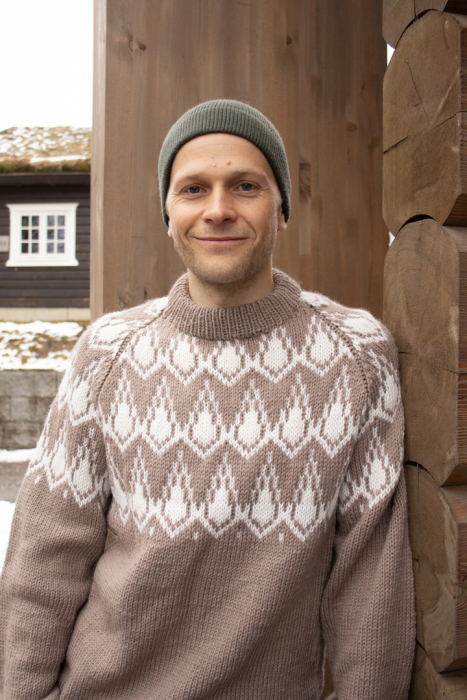 Eventyrlig Oppussing X HOY - Eventyrlig Pullover 486-08